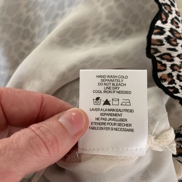 Everleigh Animal Print Cami Cream Brown Size Small NWT - Picture 9 of 11